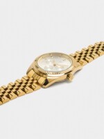 Reloj Redondo Con Pulsera De Acero Inoxidable dorado