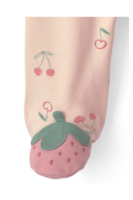 Pijama una pieza de algodón, con pie, rosado, diseño frutillas y cerezas Sin color