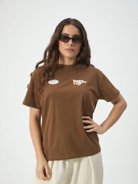 REMERA MALDIVAS MARRON
