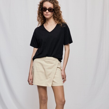 SHORT RUMA Arena