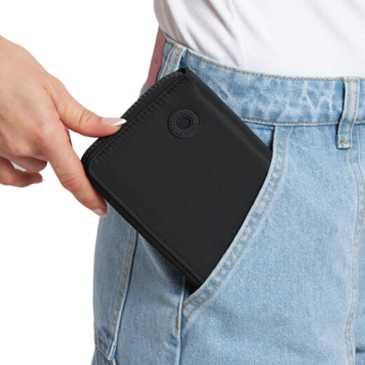 Billetera Rusty Tipua - Negro Billetera Rusty Tipua - Negro