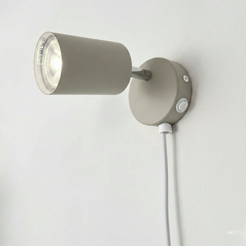 ARTEFACTO BOLD DE ADOSAR ORIENTABLE Luminaria de Pared Bold Beige