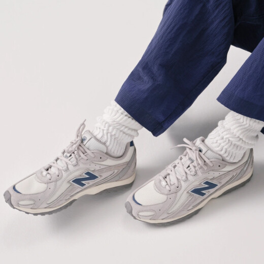 Championes New Balance U204L4Hh - Gris Championes New Balance U204L4Hh - Gris