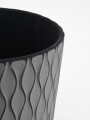 MACETA DECORATIVA LINEAS BLANCO