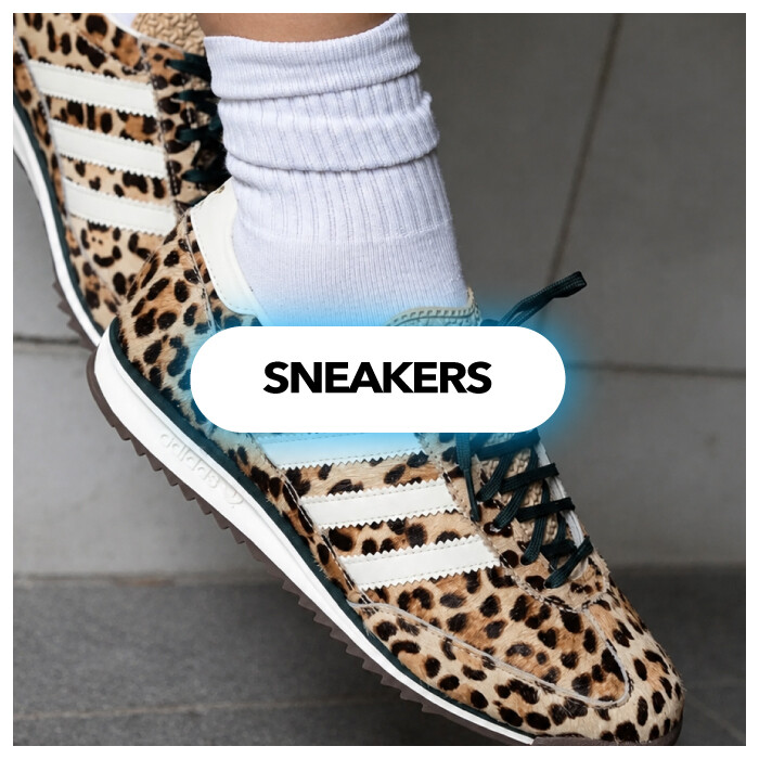 Blu hour sneakers