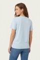 Remera m/c estampada Shells Glisten CELESTE
