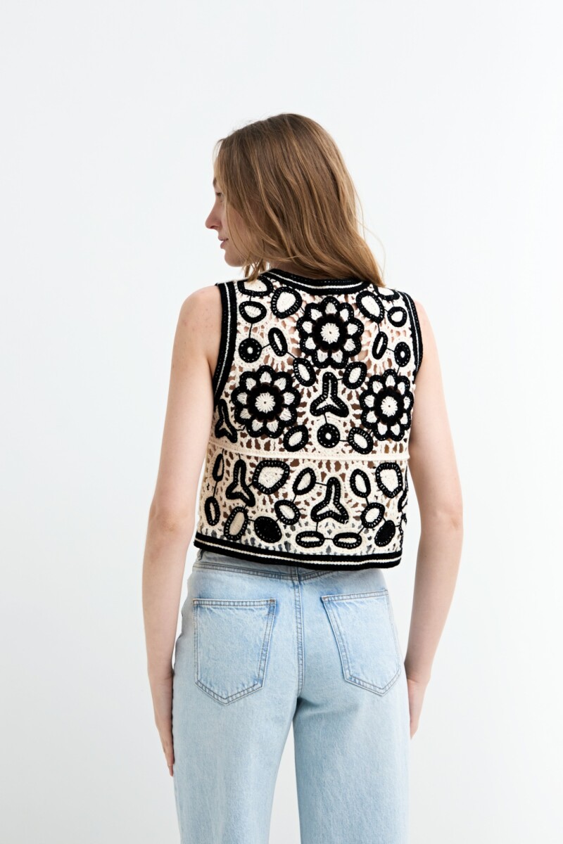 Chaleco crochet calado floral NEGRO