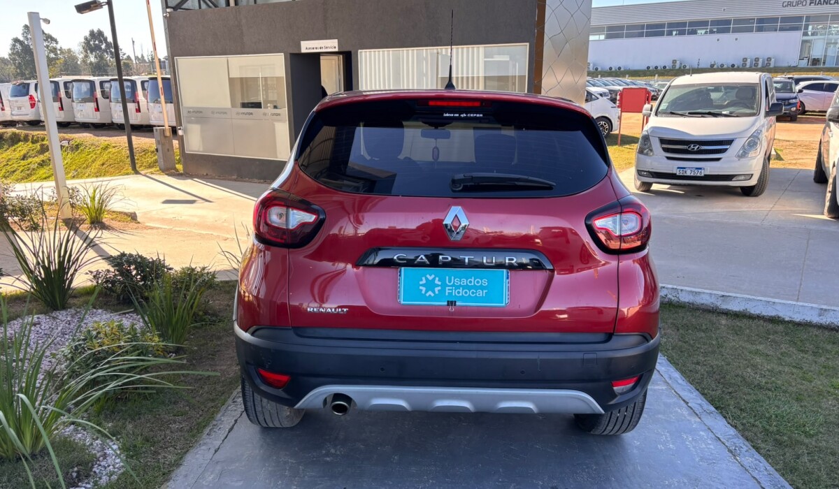 Renault Grand Captur Zen AT - 2018 Renault Grand Captur Zen AT - 2018