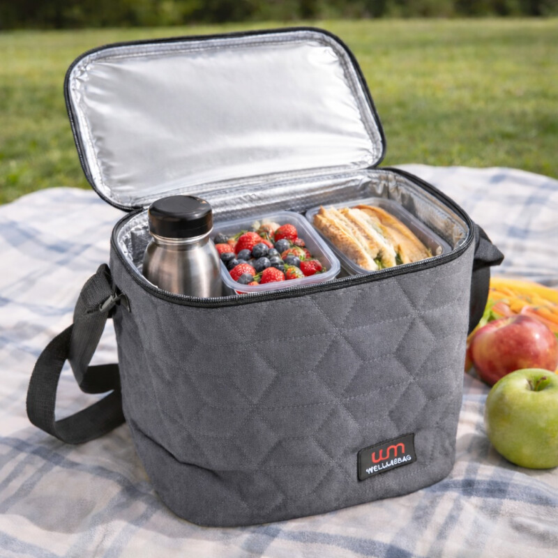 Lunchera Térmica Impermeable con Correa Ajustable Modelo Cuadrado Gris