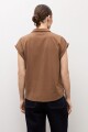 Remera cuello polo topo