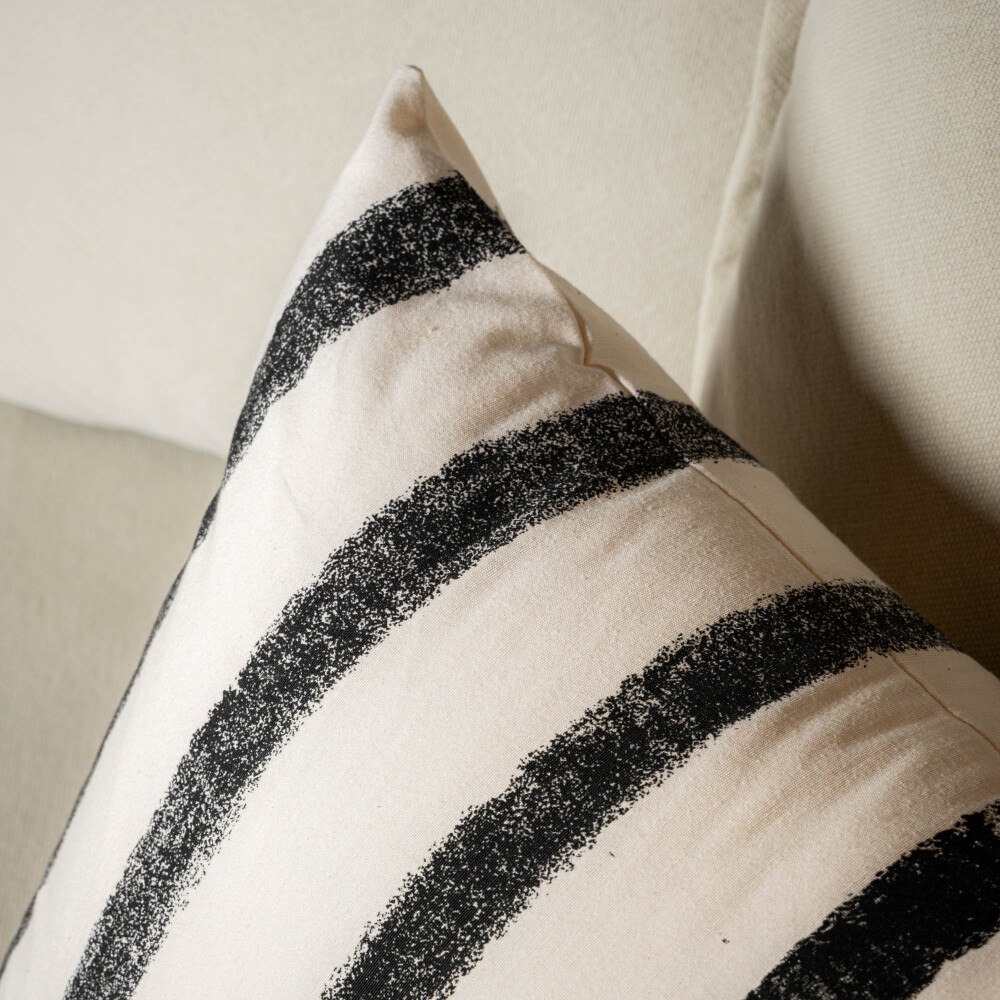 Funda almohadón margarita, negro Funda almohadón margarita, negro