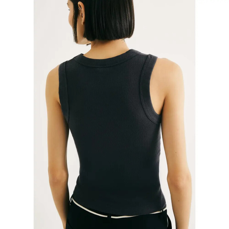 BLUSA SM FEM PRETO ESCURO