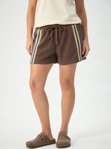 SHORT RAYO MARRON