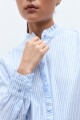 Camisa rayada con volados celeste