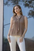 Blusa Cuello Lazo. NATURAL
