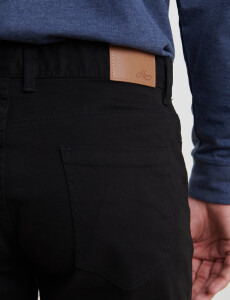 080421 PANTALÓN 5 BOLSILLOS HARRY Negro