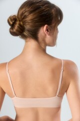 TOP SEAMLESS Nude