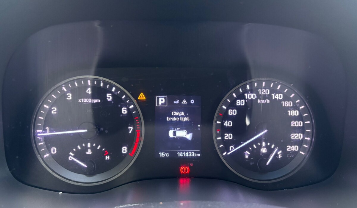 Hyundai Tucson 2.0 Sport AT - 2016 Hyundai Tucson 2.0 Sport AT - 2016