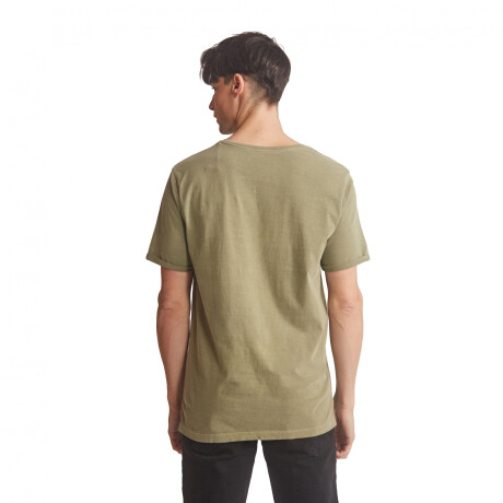 Remera de Hombre KristoBelga Verde Oliva