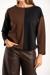 Sweater Chocolate