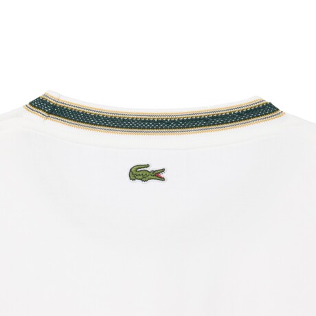 Remera Lacoste Made in France con Insignia 70V