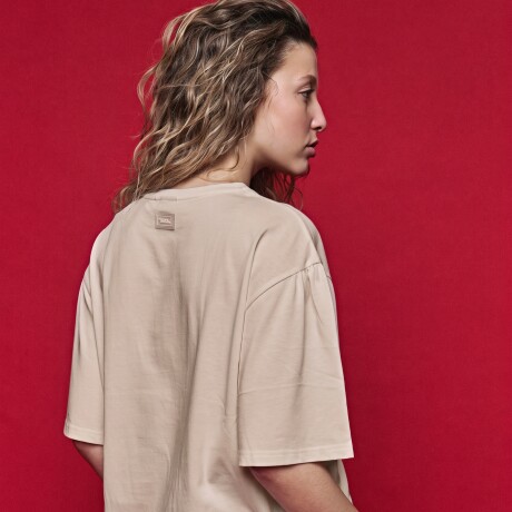REMERA ZIVA Beige