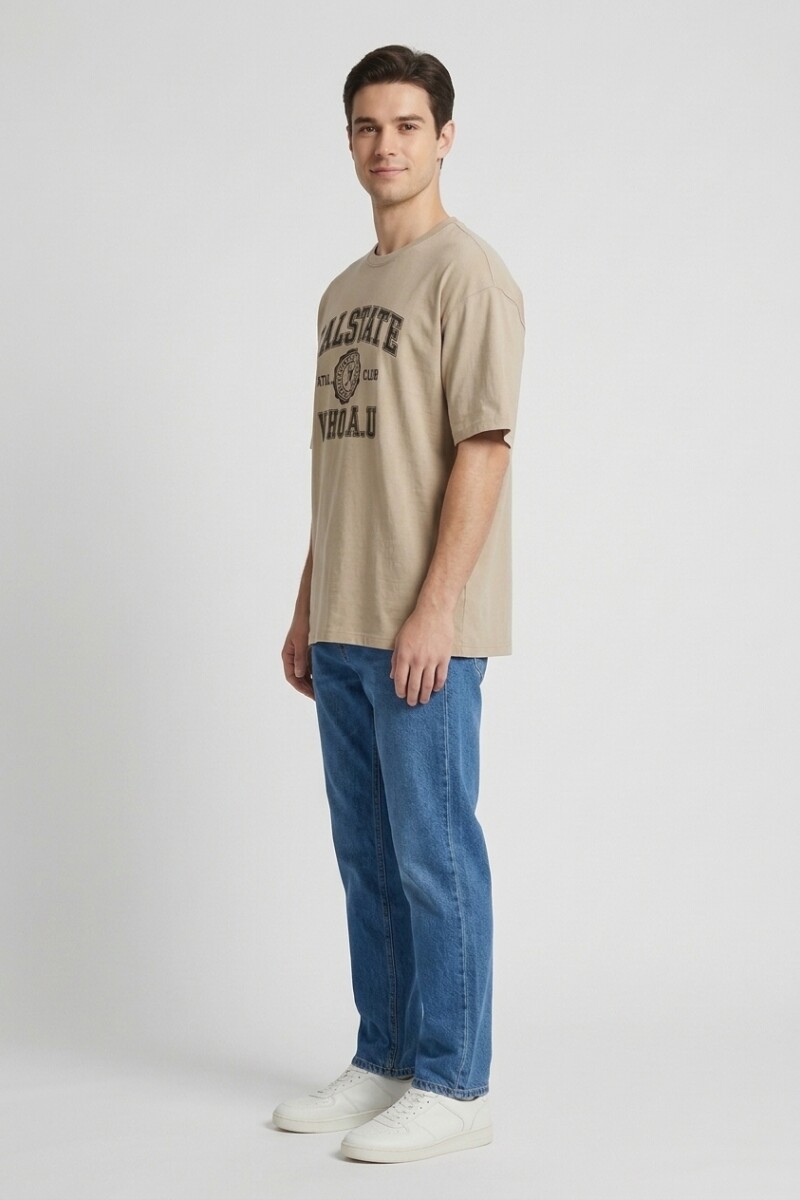 Remera m/c estampa universitaria KHAKI