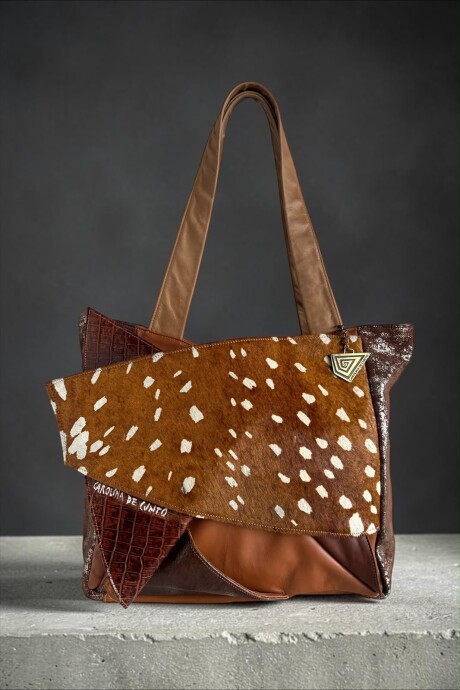 Cartera De Cuero PRISMA Marrón Con Print Cartera De Cuero PRISMA Marrón Con Print