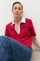 Remera rayada cuello polo rojo