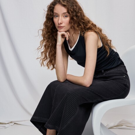 FALDA TUZA Negro