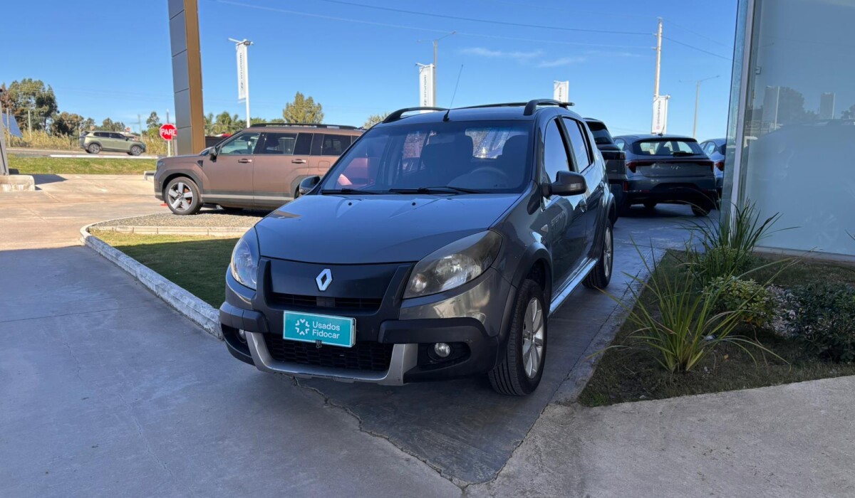 Renault Stepway Privilege - 2014 Renault Stepway Privilege - 2014