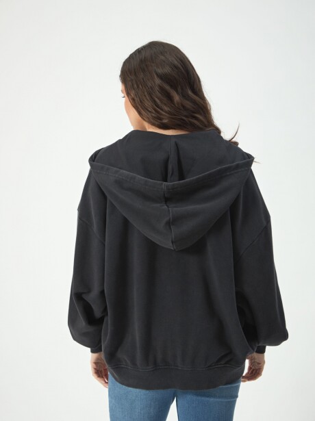 CAMPERA BOXY PATCH NEGRO