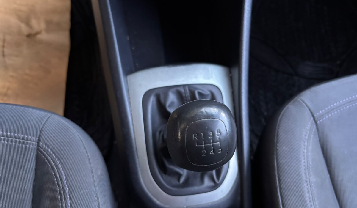 Kia New Rio 1,4 - 2012 Kia New Rio 1,4 - 2012
