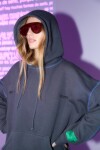 Hoodie no te olvide gris