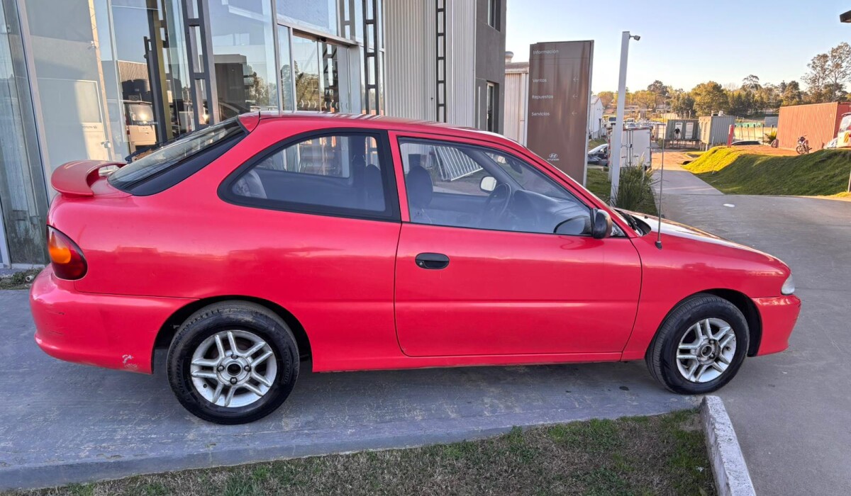 Hyundai Accent 1.5 GS - 1995 Hyundai Accent 1.5 GS - 1995