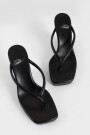 SANDALIA EJECTA Negro