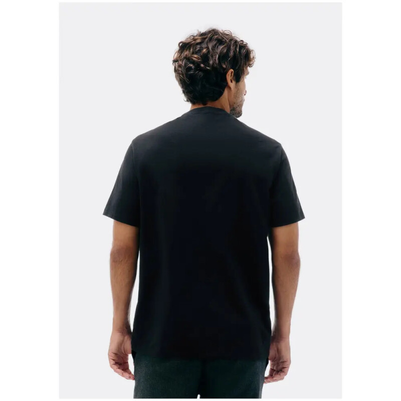 CAMISETA MM MASC PRETO ESCURO