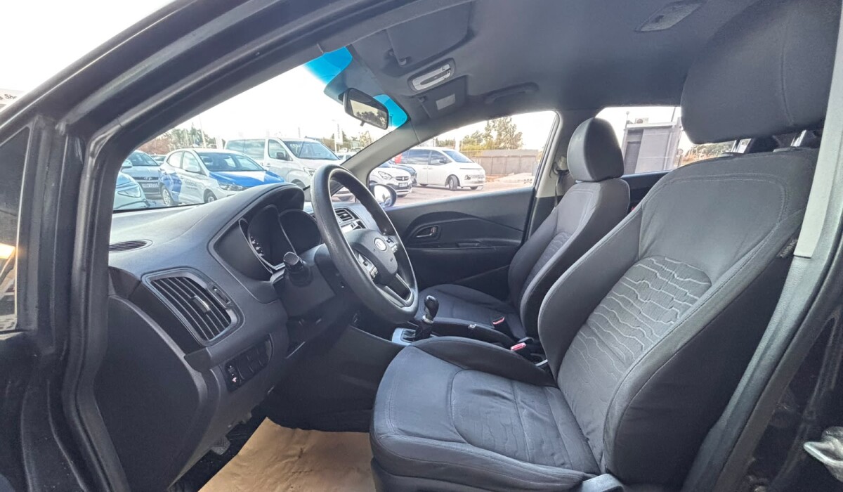 Kia New Rio 1,4 - 2012 Kia New Rio 1,4 - 2012