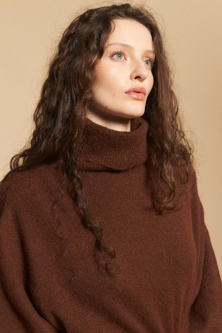 PONCHO ISIDRO Chocolate