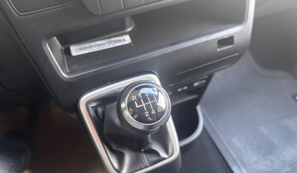 Hyundai H1 Staria 2.2 Diesel Furgon - 2024 Hyundai H1 Staria 2.2 Diesel Furgon - 2024