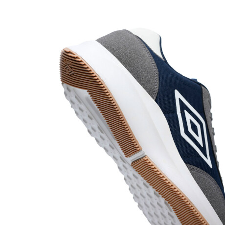 Championes de Hombre Umbro Volcan Ii Gris - Azul
