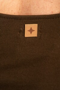 Top Musculosa Safari