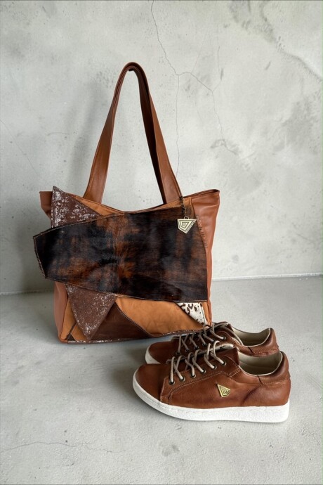 Cartera De Cuero Prisma Combinada Con Pelo Cartera De Cuero Prisma Combinada Con Pelo