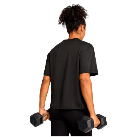 Remera de Mujer Puma W Tad Ess Relax Negro