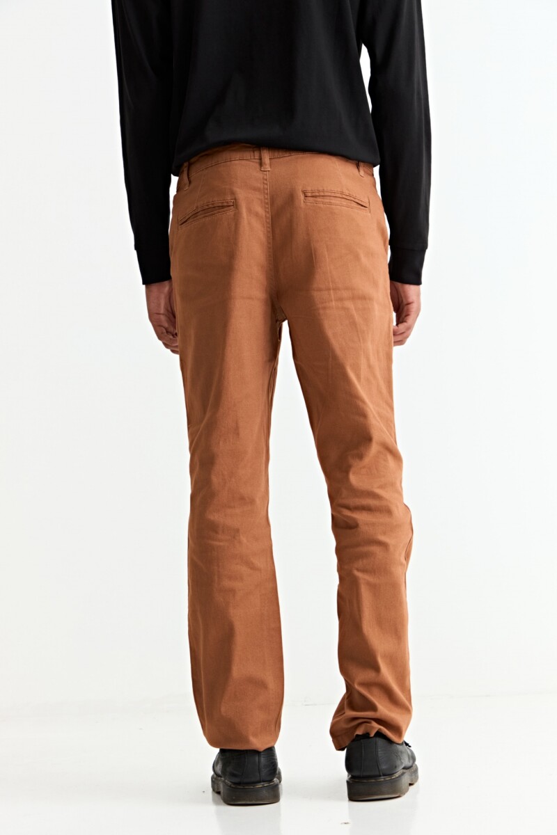 Pantalón recto OCRE