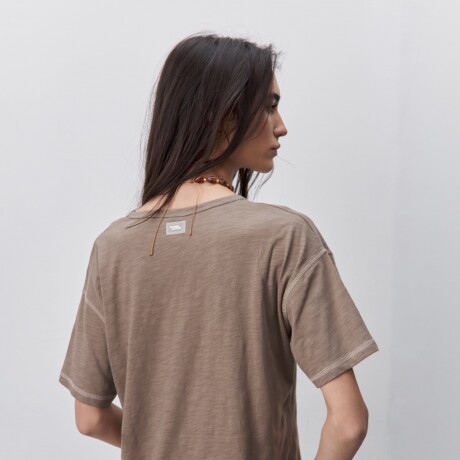 REMERA HARRY Visón