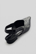 Pili Black
