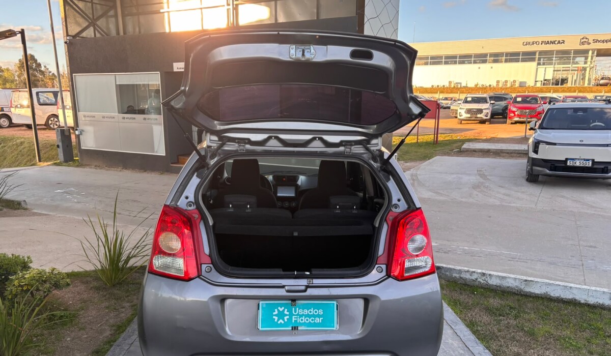 Suzuki Celerio Extra Full - 2014 Suzuki Celerio Extra Full - 2014
