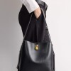 Bolso The Lock en efecto cuero liso Negro