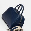 Cartera de mano The Club en cuero graneado Marine Blue